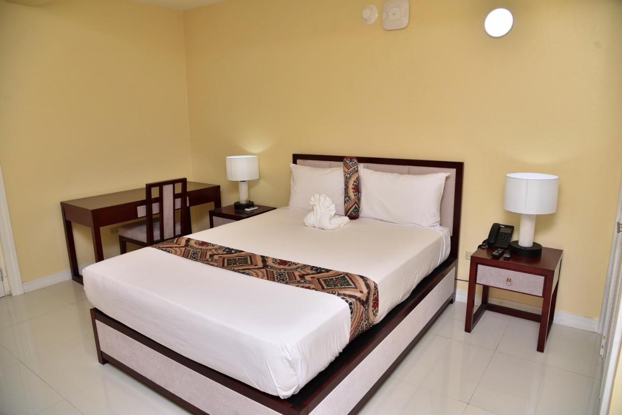 Hotel Grand A View Montego Bay Exteriér fotografie