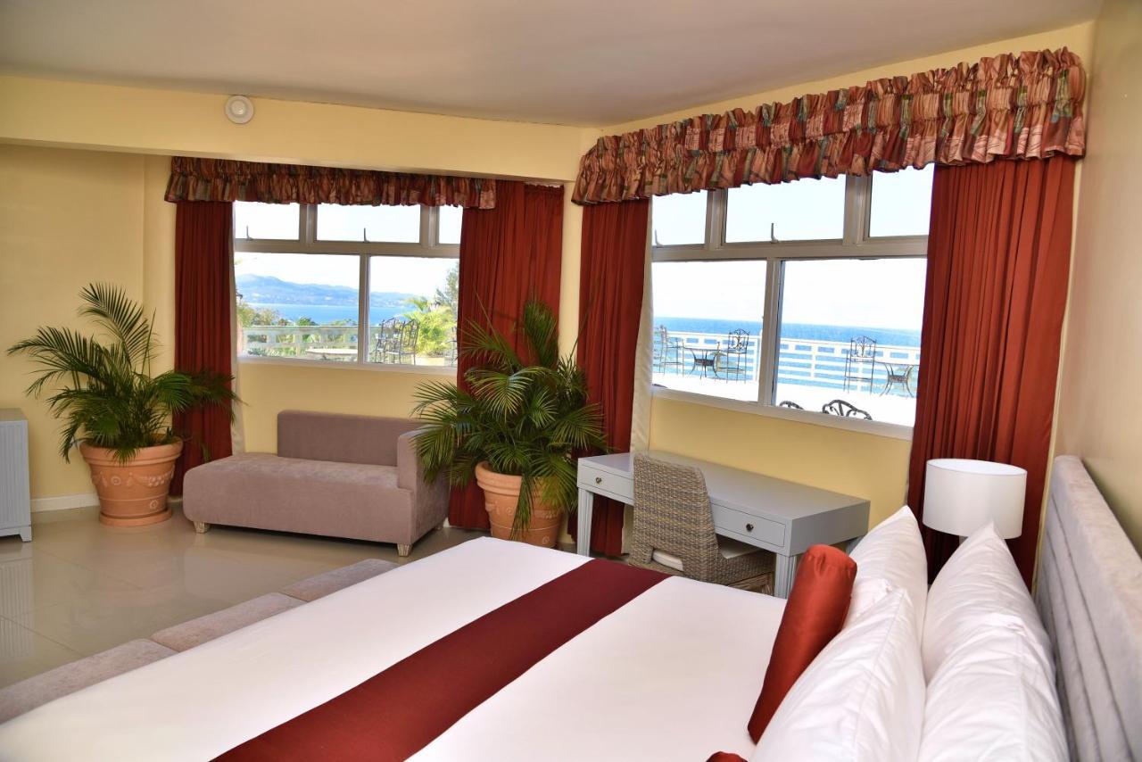 Hotel Grand A View Montego Bay Exteriér fotografie