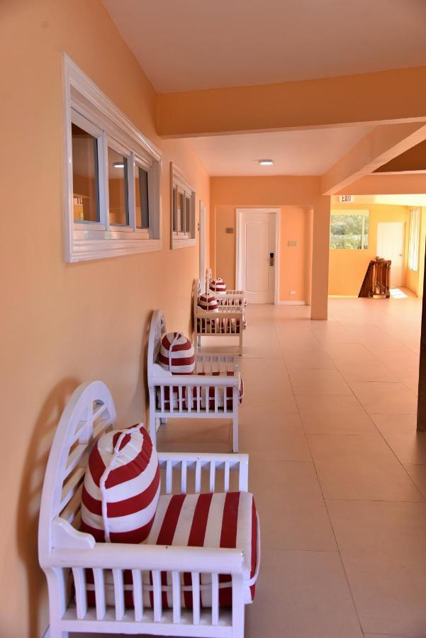 Hotel Grand A View Montego Bay Exteriér fotografie