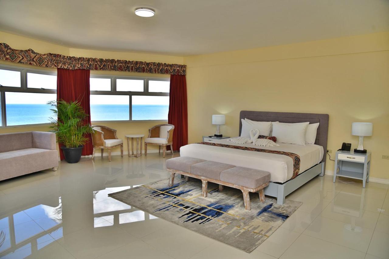 Hotel Grand A View Montego Bay Exteriér fotografie